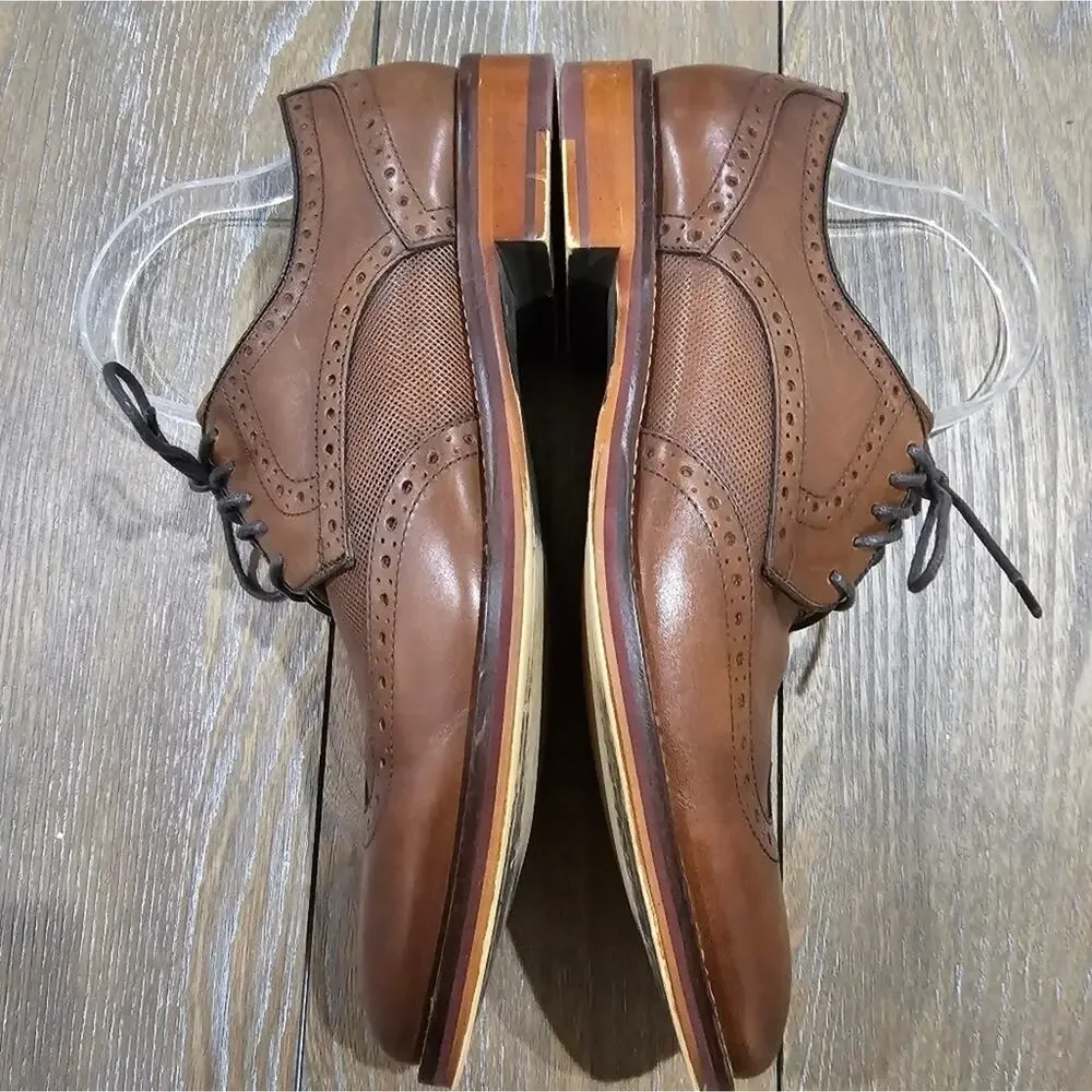Johnston & Murphy Conard Embossed Wingtip 20-3894 Oak, Men's size 9m